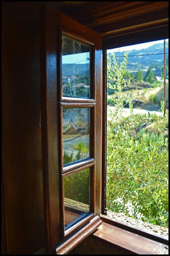 Castelo Cottages Castelo Novo ภายนอก รูปภาพ